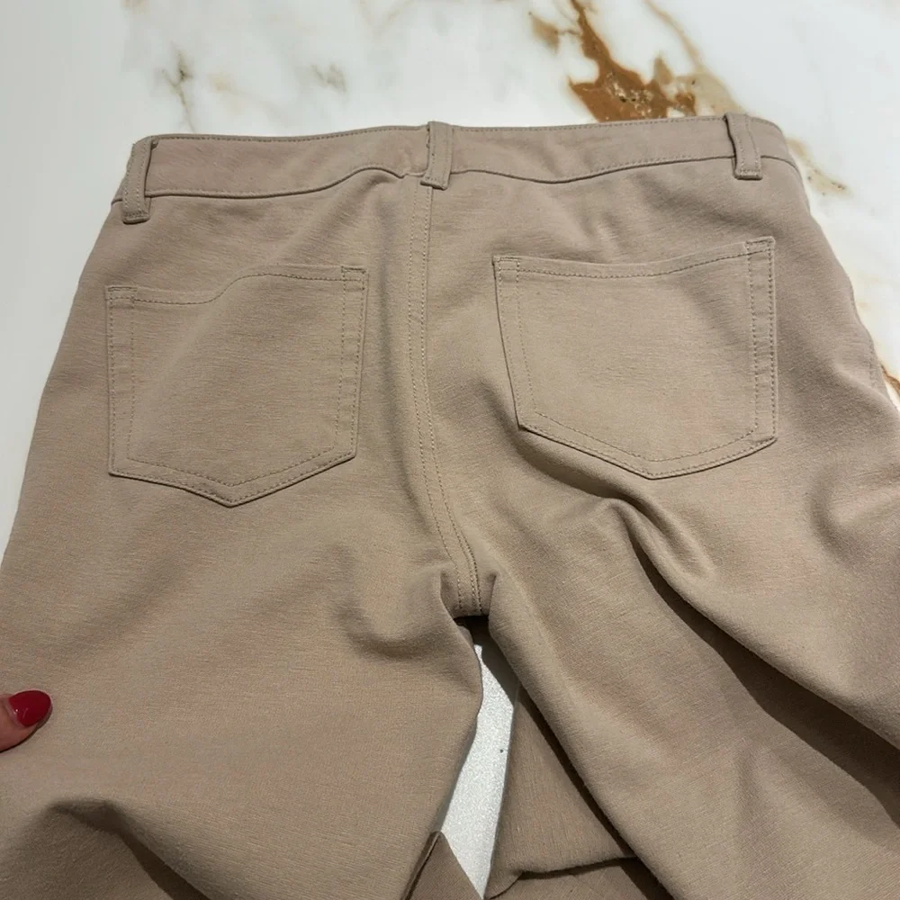 Gap uniform leggings
